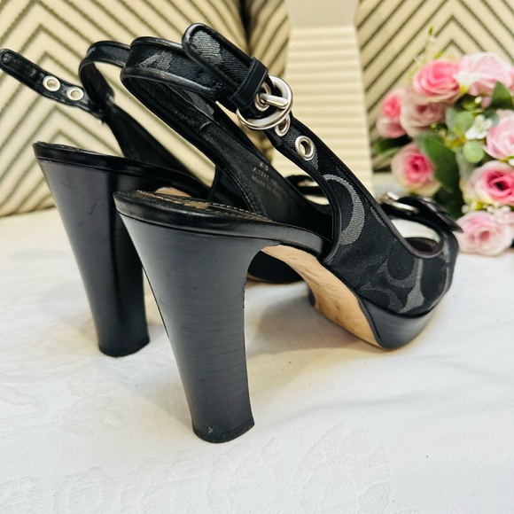 Coach Signature Logo with Black Leather Heel, Size 8 - Picture 12 of 15